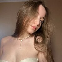 leslie_bird webcam model