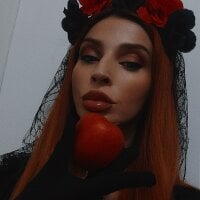 MinnieDrew webcam model