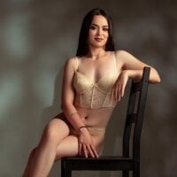 KaseyCherry model avatar