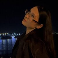 KellyMooref Adlı Modelin Çevrimdışı Sohbet Odası