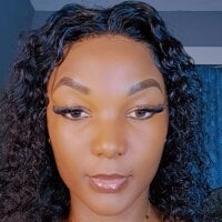 HerMajesty06's Avatar Pic
