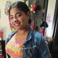 Damara- Adlı Modelin Çevrimdışı Sohbet Odası