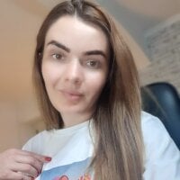 @VelvetPeach__ avatar