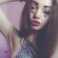 amanda_fox122's Offline Chat Room