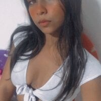 angelica_leon18's Profile Pic