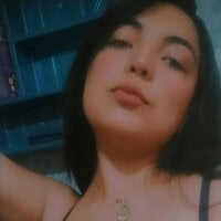 adharakiss webcam model