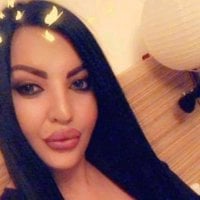 MadyMaya91's Offline Chat Room