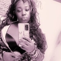 2ThiickBabii's Offline Chat Room