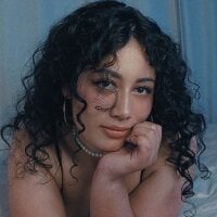 Ember_Thonson webcam model