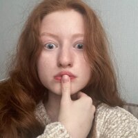 Redhead_peachLive Webcam