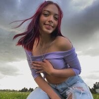 SOFIA_GONZALEZ18's Offline Chat Room
