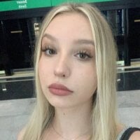 Lissa_Simon