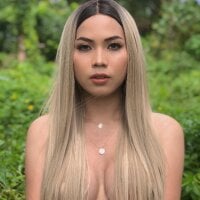 Alodia_Holly webcam