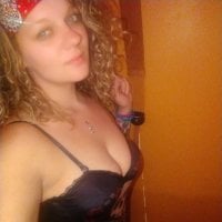 lipstickGoddess offline chatszobája