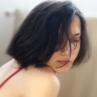 AlicePurrrLive Webcam