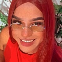 camila_doll_xxx's Offline Chat Room