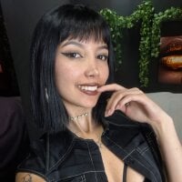 Evelyn_Russoo webcam