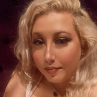 MizzTootsieFlower's Avatar Photo