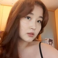 hiroko_18's Offline Chat Room