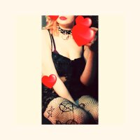 Roseyredlips Stripchat