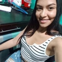emily0001 Chat Room offline