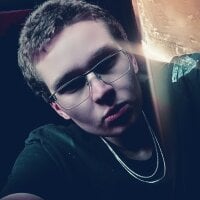 Drae2drenched's Avatar Pic