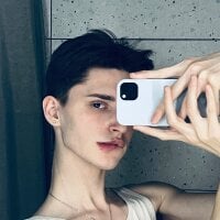 Adrian_Movie_StarLive Webcam