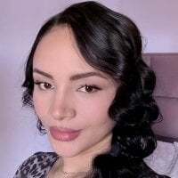 Breeegamez webcam model