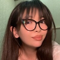 adelina_cute 離線聊天室