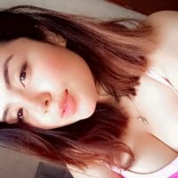 carolinalara707rs' Offline Chat Room