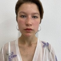 SharleneCori's Offline Chat Room