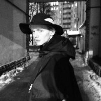 Adrian_may offline chat-rom