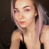 Stephanie2828n Offline chat-huone