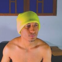 enormous_c0ckk webcam