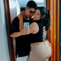 Emma_And_Marc_84's Offline Chat Room