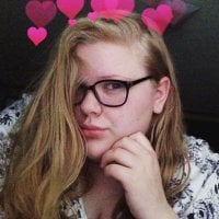 danielleiscute's Offline Chat Room