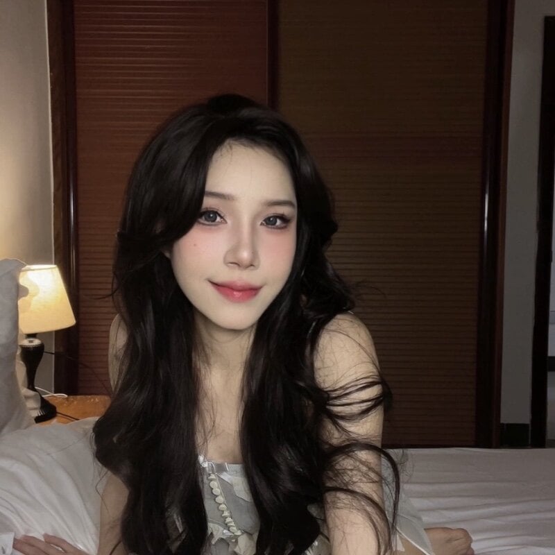 Mmo66's nudes and profile