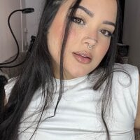 Ameliassx model avatar