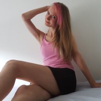 cutemegan's Offline Chat Room