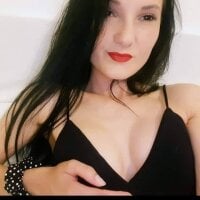 Alexandramenlo's Offline Chat Room