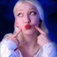 19歳アジアン美女crazy_mita