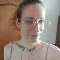 PippaAmoby webcam