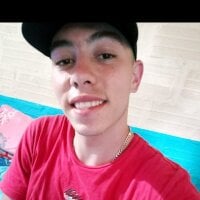 logan_crave webcam model