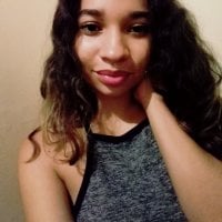 AshleyZax's Offline Chat Room