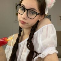 Lovely_darsy Cam Model Profile | Stripchat