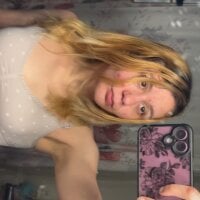 Hi_shorty webcam