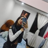 SweettGiselle- model avatar
