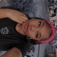 Brendaa_cox model avatar