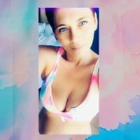 UrOneNOnlyDestiny webcam model