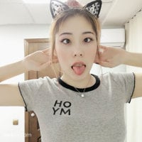 Tayli_ku's Offline Chat Room